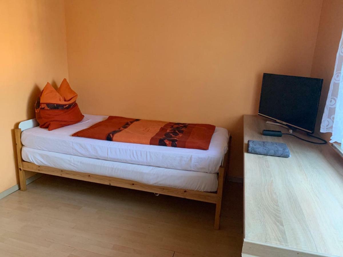 Apartament Gaestezimmer Fuchs Neuhausen auf den Fildern Zewnętrze zdjęcie